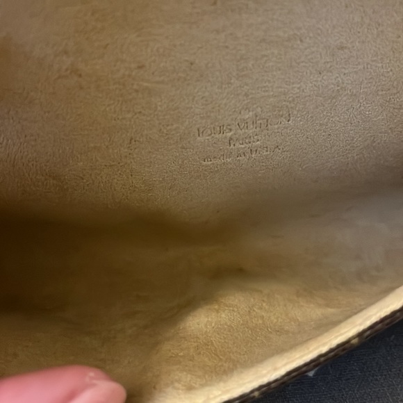 Auth Louis Vuitton Monogram Pochette Twin PM - Picture 4 of 11